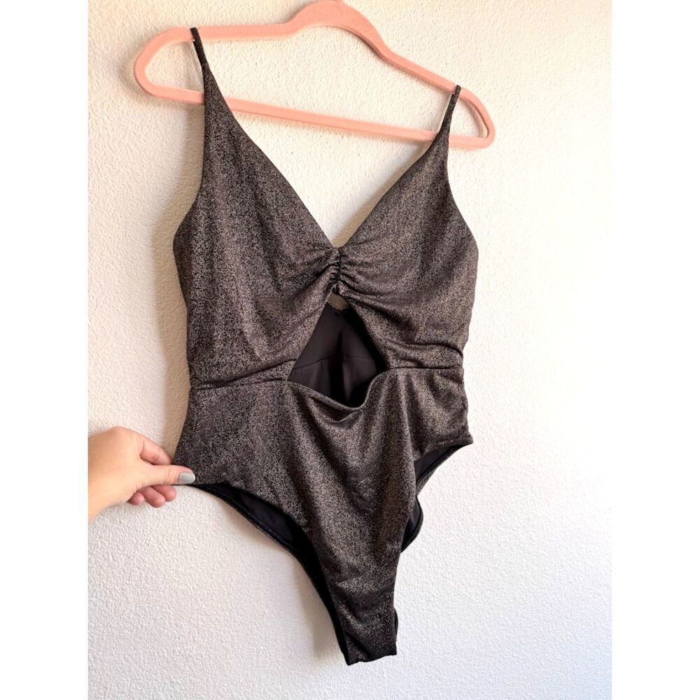 Beach Bunny Cut Out Ruched One Piece Swimsuit in Gold Shimmer Black size XL - Picture 5 of 11
